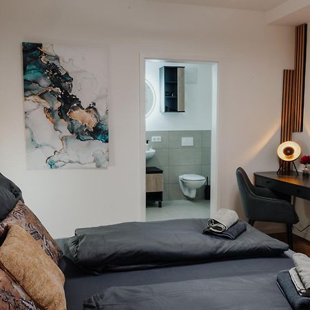 Cityheart Appartement - Stadt Mitte - Stilvoll Passavia Esterno foto